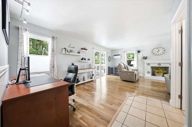 188 Patricia Lane, Manchester, NH 03104