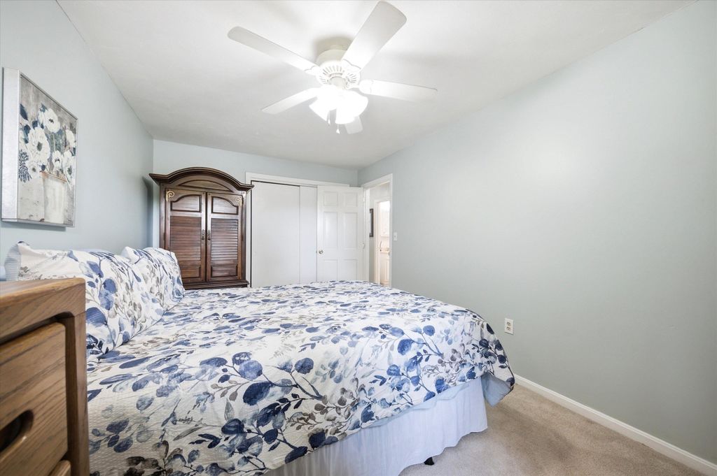 Image 21 of property listing at 188 Patricia Lane, Manchester, NH 03104