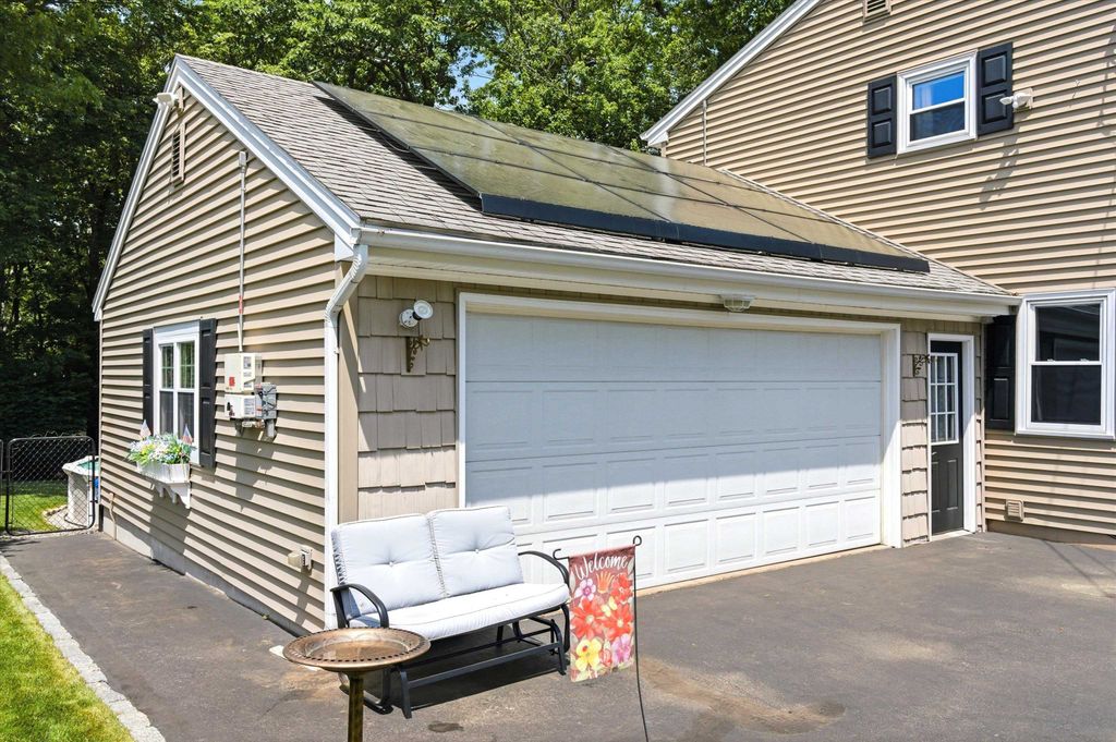 Image 33 of property listing at 188 Patricia Lane, Manchester, NH 03104