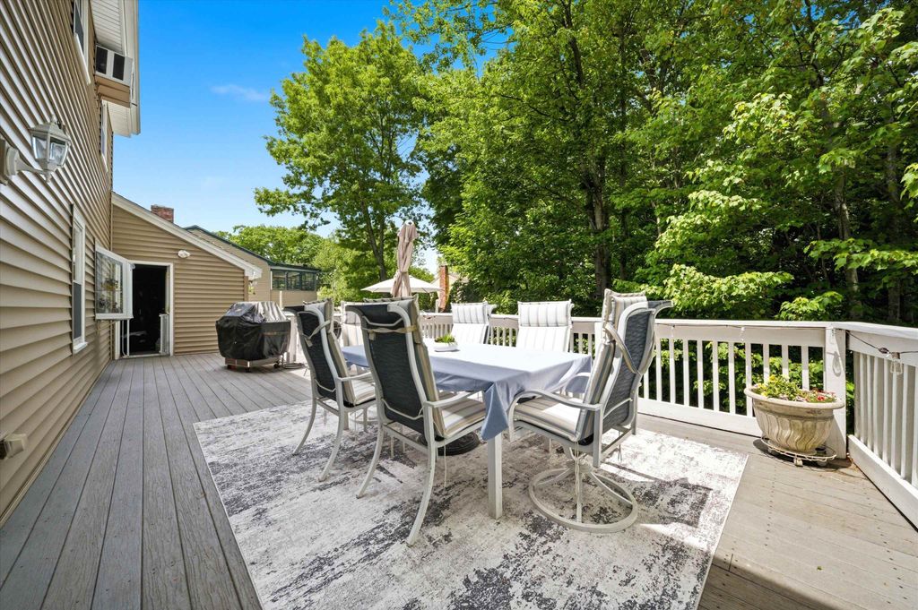 Image 35 of property listing at 188 Patricia Lane, Manchester, NH 03104