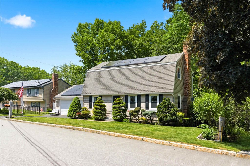 Image 40 of property listing at 188 Patricia Lane, Manchester, NH 03104