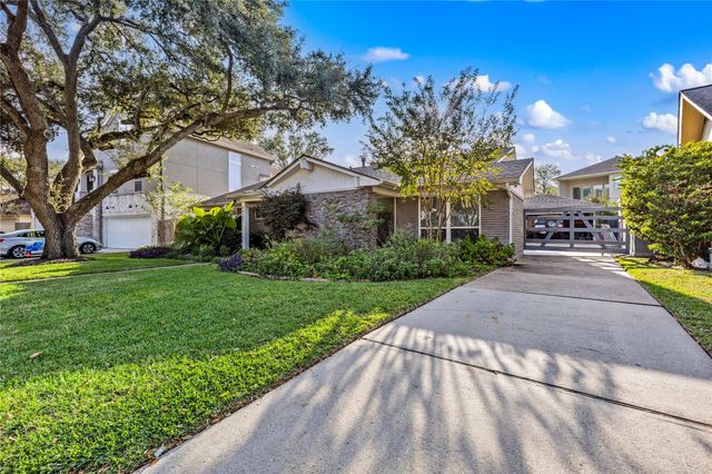 8422 Academy Street, Houston, TX 77025