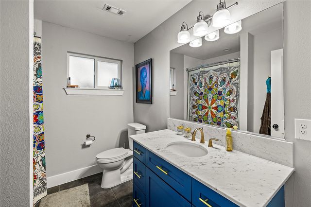 8422 Academy Street, Houston, TX 77025