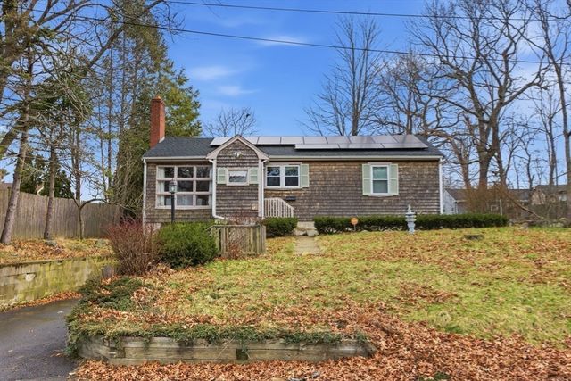 12 North Doris Avenue, Brockton, MA 02301