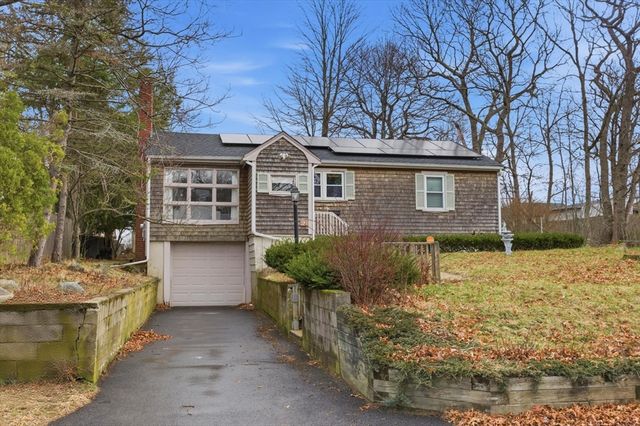 12 North Doris Avenue, Brockton, MA 02301