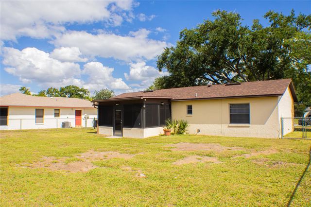 424 CART COURT, Poinciana, FL 34759