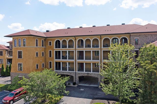 9129 Terrazza North Court, Dublin, OH 43016