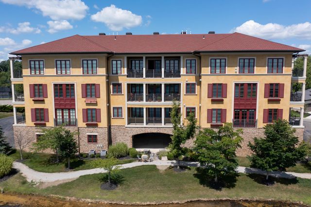 9129 Terrazza North Court, Dublin, OH 43016