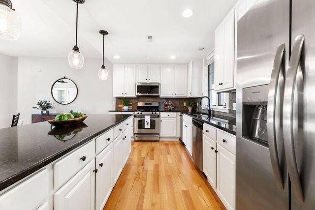 9129 Terrazza North Court, Dublin, OH 43016