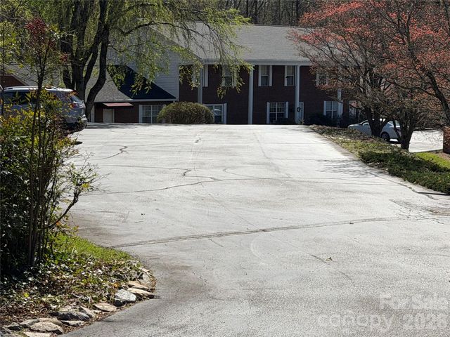 75 Laurelwood Drive 69, Marion, NC 28752