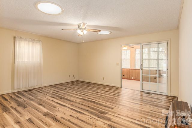 75 Laurelwood Drive 69, Marion, NC 28752