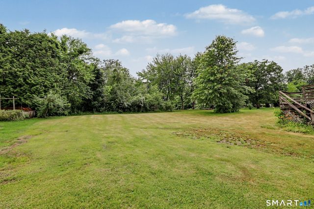 111 Daisy Circle, Bristol, CT 06010
