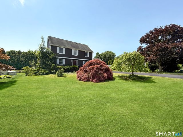 111 Daisy Circle, Bristol, CT 06010