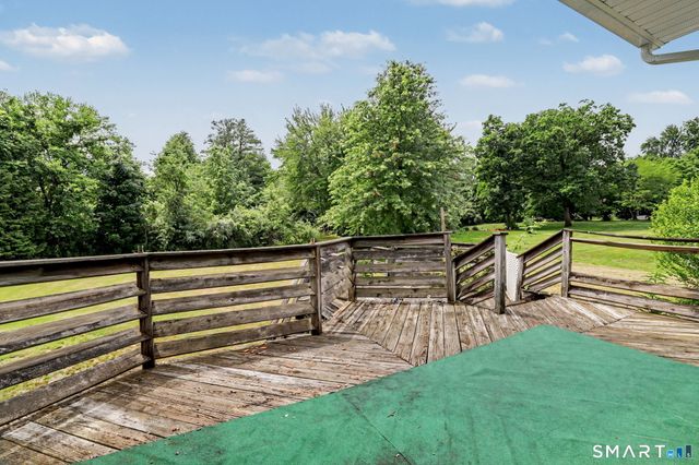 111 Daisy Circle, Bristol, CT 06010