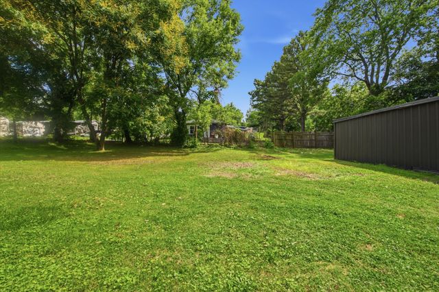 824 Pitt Ave, Springfield, TN 37172