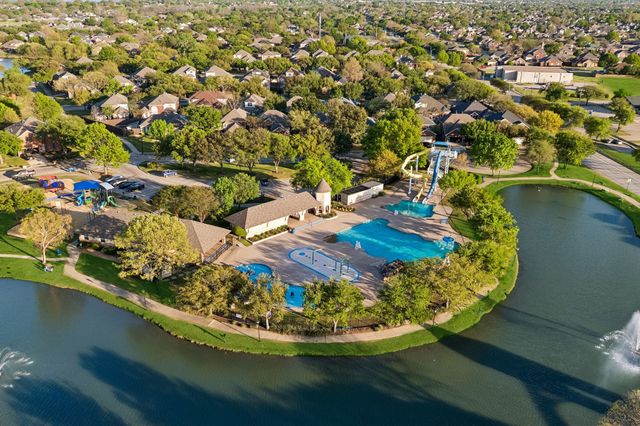 9413 Kings Link Circle, Rowlett, TX 75089