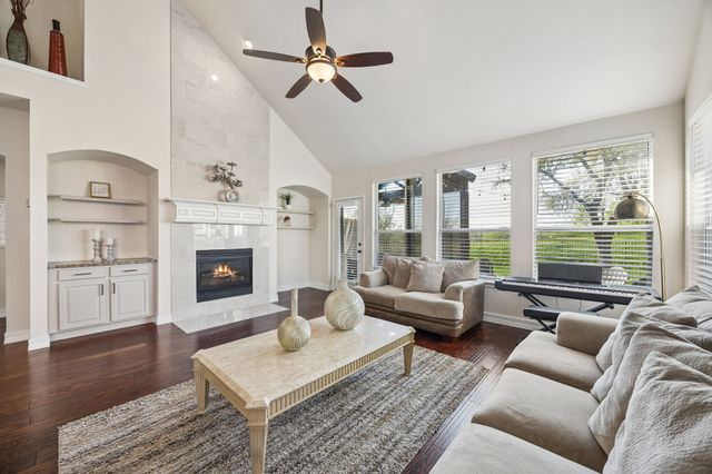 9413 Kings Link Circle, Rowlett, TX 75089