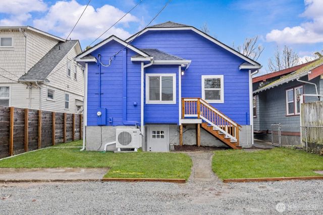 1008 N Steele Street, Tacoma, WA 98406