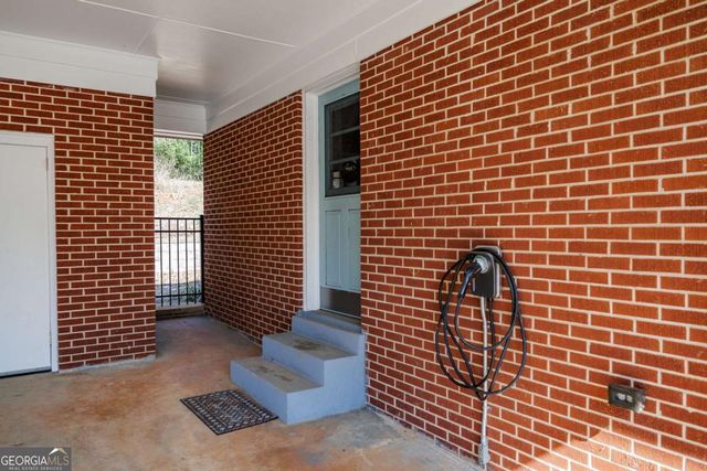 210 Pine Valley Drive, Athens, GA 30606