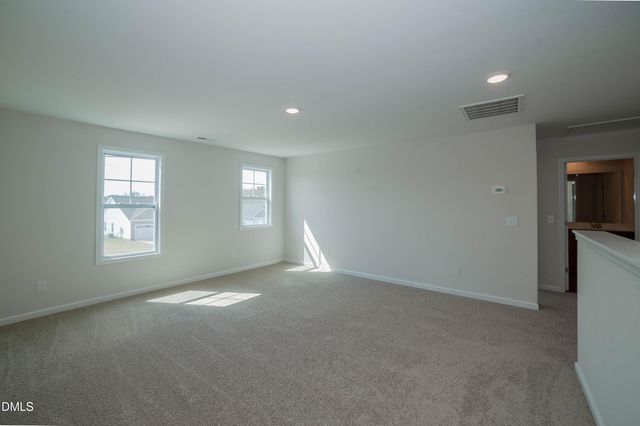 122 Jones Creek Lane, Lillington, NC 27546