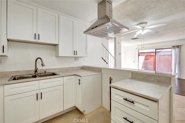 7033 Stewart And Gray Road 24, Downey, CA 90241