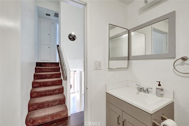 7033 Stewart And Gray Road 24, Downey, CA 90241