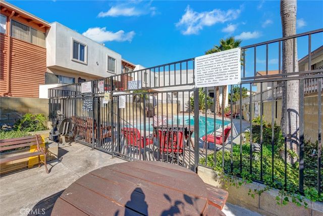 7033 Stewart And Gray Road 24, Downey, CA 90241