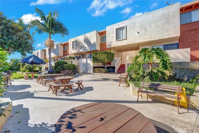 7033 Stewart And Gray Road 24, Downey, CA 90241