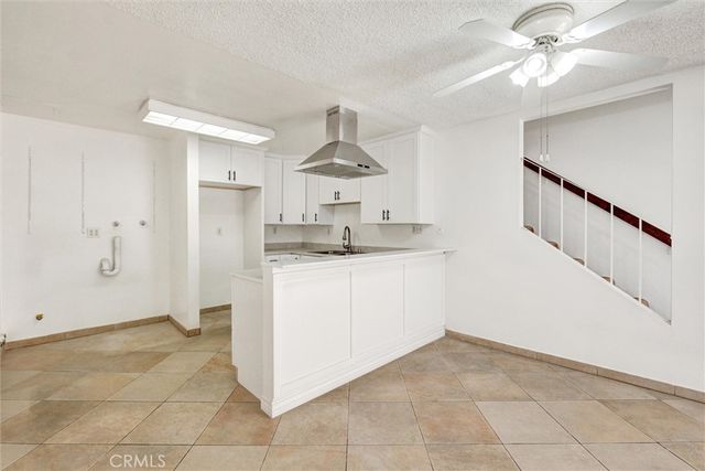 7033 Stewart And Gray Road 24, Downey, CA 90241