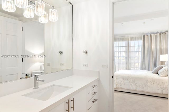 7642 Fisher Island Dr 7642, Miami Beach, FL 33109