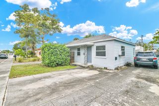 815 N J Street, Lake Worth Beach, FL 33460