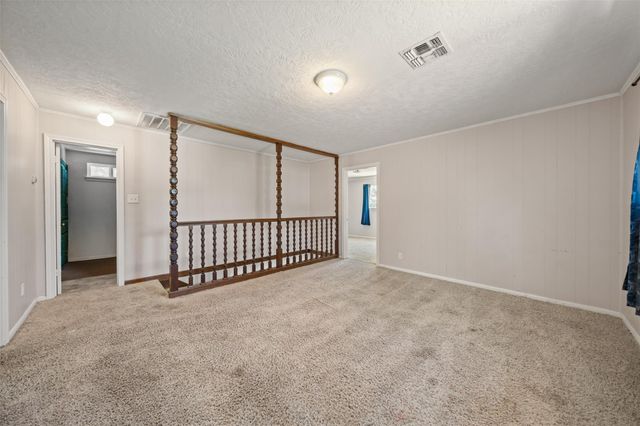 1223 Green Briar Drive, Huntsville, TX 77340