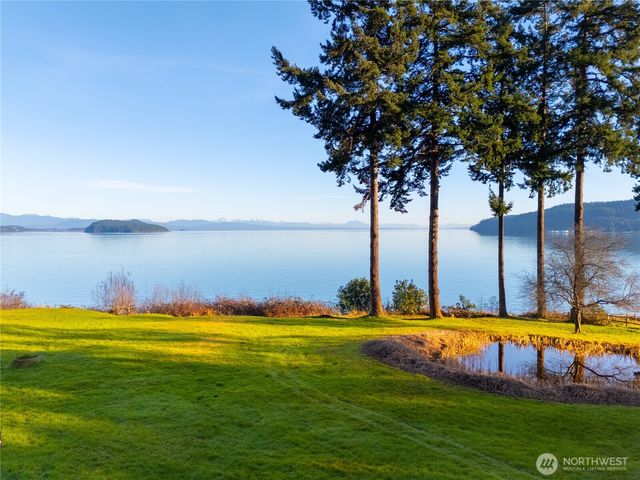 453 Jackrabbit Lane, Oak Harbor, WA 98277