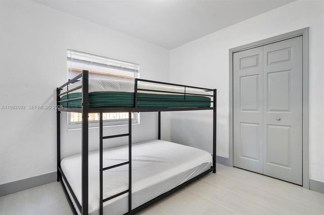 775 NW 96th St A, Miami, FL 33150