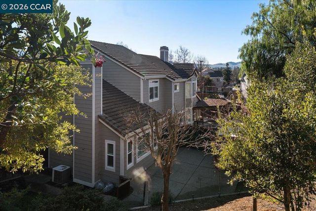 57 Karkin Pl, Clayton, CA 94517