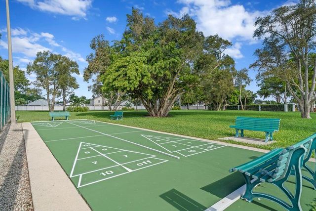 3594 Alder Drive D1, West Palm Beach, FL 33417