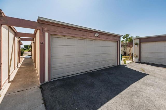 3621 Vista Campana S 64, Oceanside, CA 92057