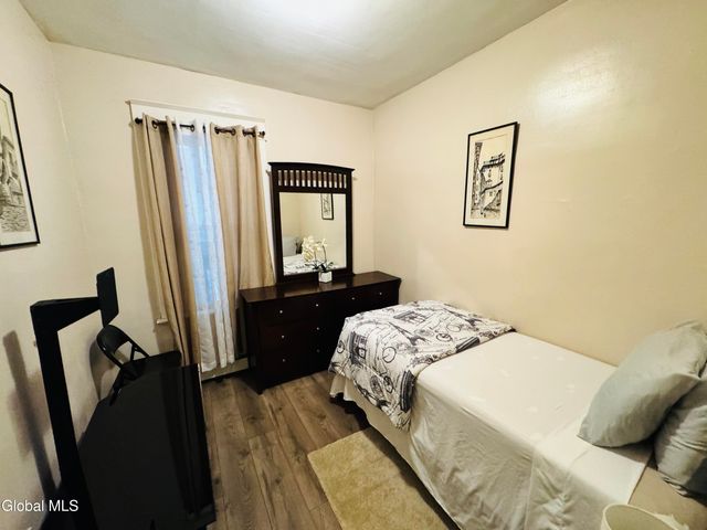 677 Pawling Avenue, Troy, NY 12180