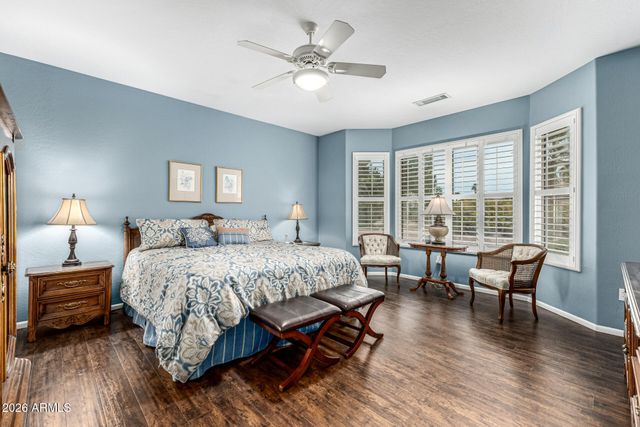 21307 N RED HILLS Drive, Surprise, AZ 85387