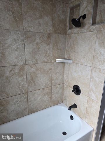 26 N 2ND ST, Halifax, PA 17032