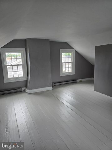 26 N 2ND ST, Halifax, PA 17032