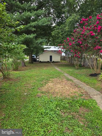 26 N 2ND ST, Halifax, PA 17032