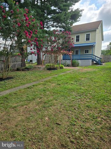 26 N 2ND ST, Halifax, PA 17032