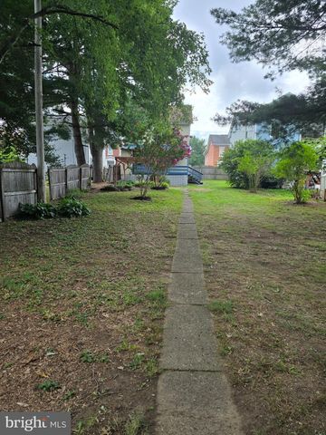 26 N 2ND ST, Halifax, PA 17032