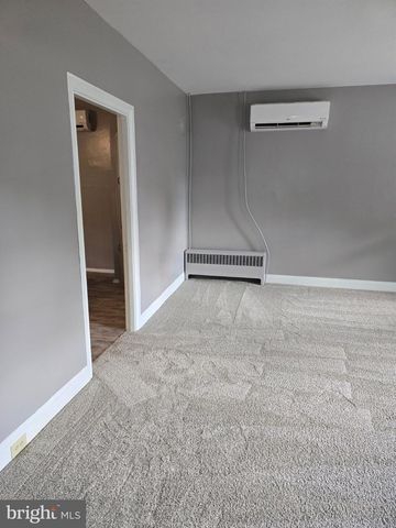 26 N 2ND ST, Halifax, PA 17032