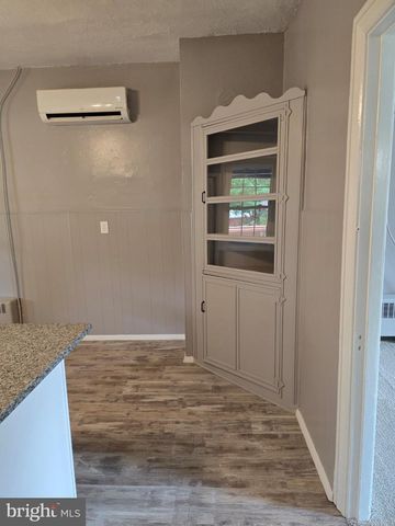 26 N 2ND ST, Halifax, PA 17032