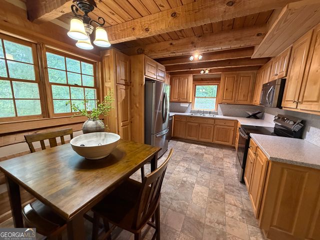 531 Caldwell Road, Griffin, GA 30223