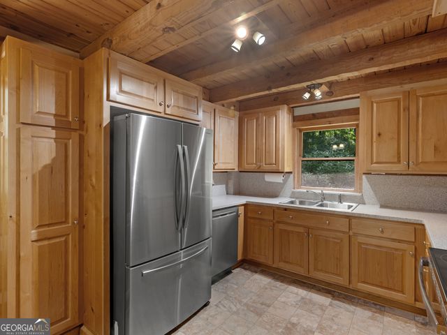531 Caldwell Road, Griffin, GA 30223