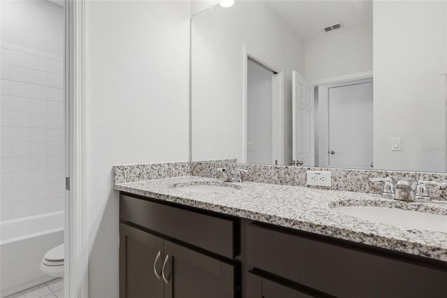 5106 SEA MIST LANE, Wesley Chapel, FL 33545