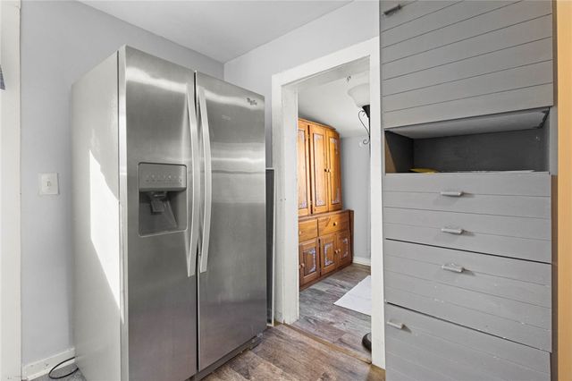 17 Buffalo Street, Bergen, NY 14416